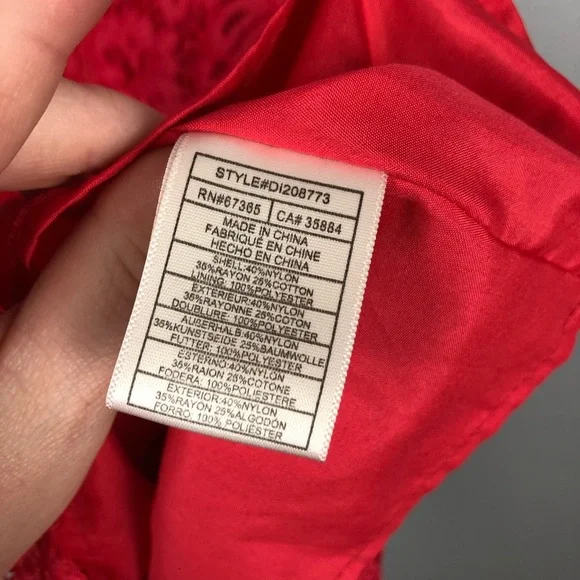 BB Dakota RSVP Rylee Lace Sleeveless Dress - Picture 5 of 6